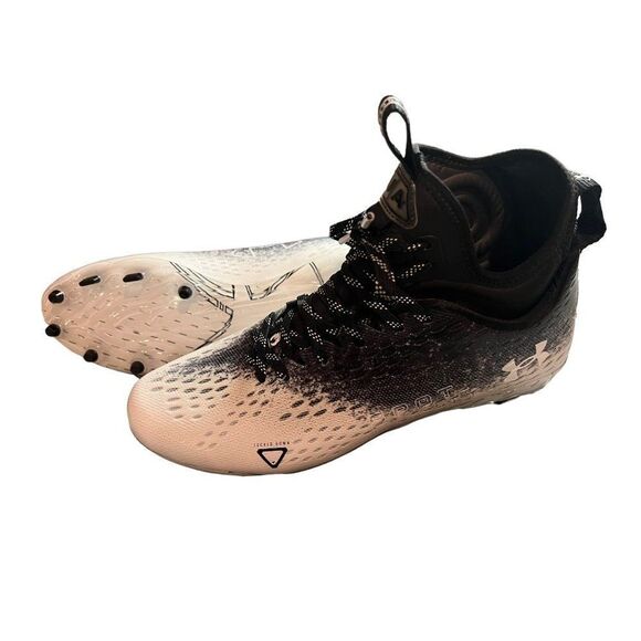 Under Armour Spotlight Lux MC‎ Football Shoe Cleats 2.0 Size 9 - Picture 1 of 5
